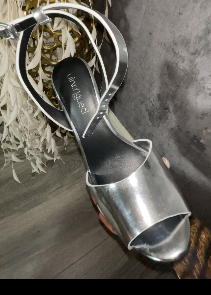 Pre-order - Opulent in Silver [ETA 6/17-7/16]