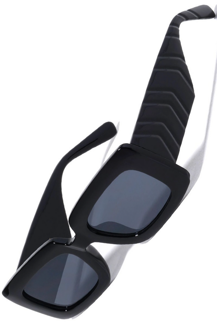 Retro Arrow Pattern Temple Rectangle Sunglasses